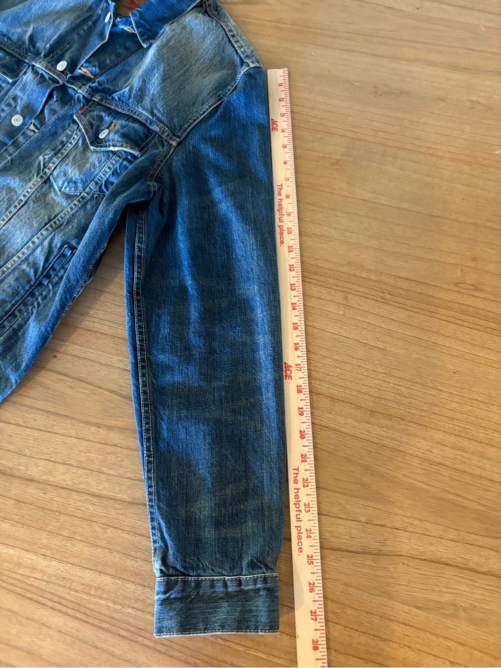 Levi's Men's Faded Blue Denim Trucker Jacket - Medium - Picture 5 of 9